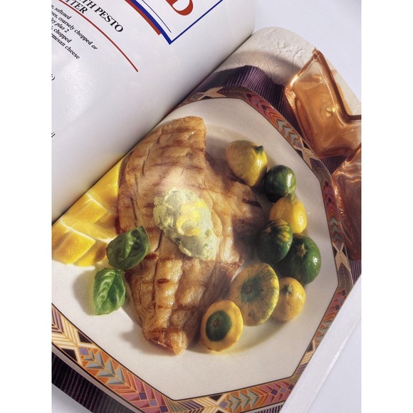 KINGSFORD BEST BBQS BRAND HARDCOVER COOKBOOK - Picture 11 of 13